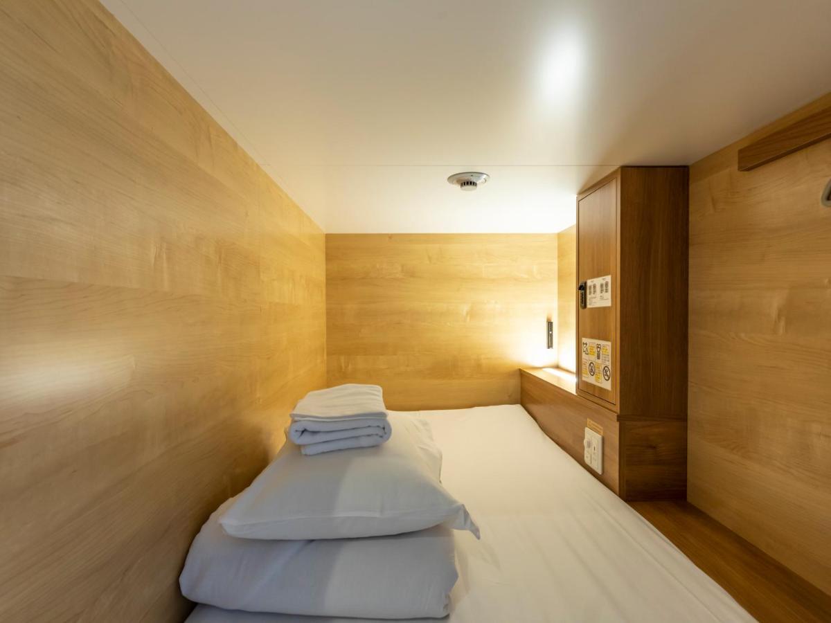 Tabist Capsulehotel Apods Himeji Station Exterior foto